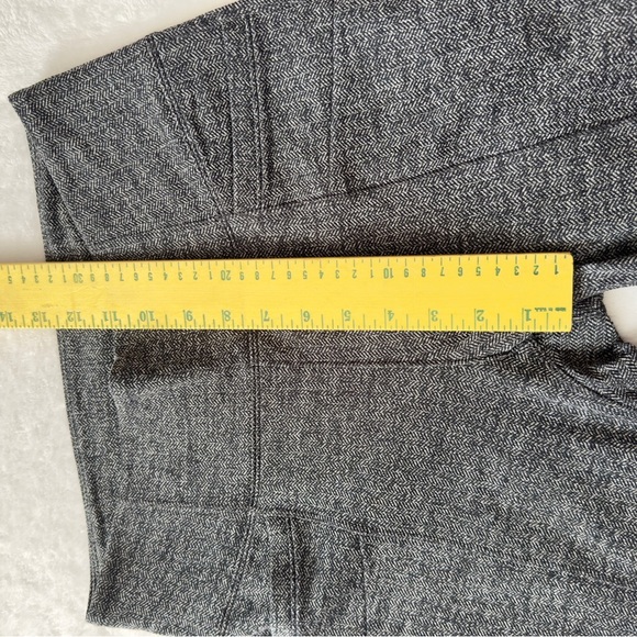 Athleta High Waist, Metro Herringbone Leggings Size Meduim - Picture 8 of 12